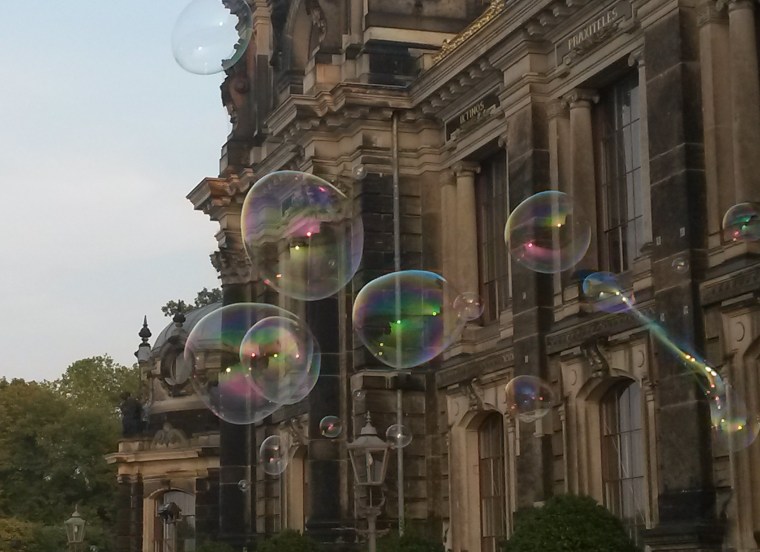 Seifenblasen in Dresden, C.Henkel